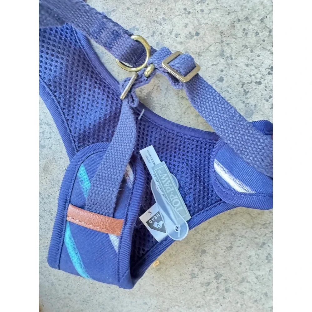 Pet Supplies Bundle Top Paw Voyager Harnesses Leashes Collars Cat Pan‎ Liners